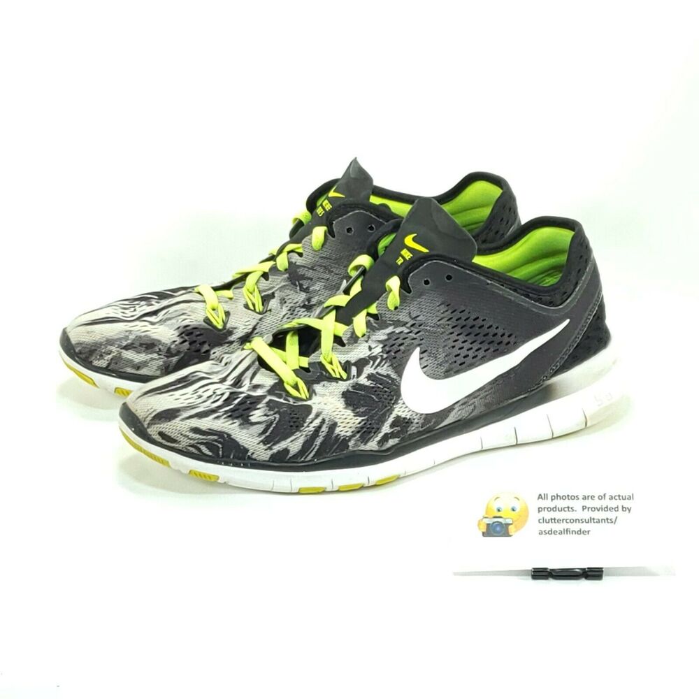 Nike Free TR Fit 5 Lace Up Athletic Shoe Womens Size 8.5 704695-014 Black White